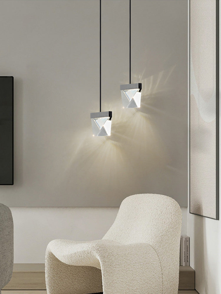 Irregular Crystal Pendant Light